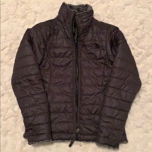 Girls Reversible North Face jacket size S (7/8)